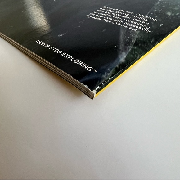 National Geographic Traveler magazine April May 2017 paperback - Picture 13 of 15